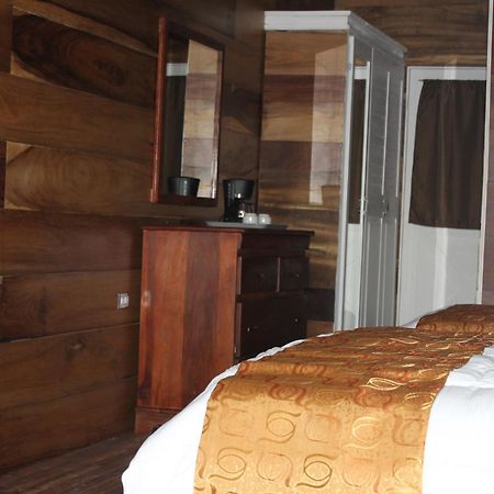 Hotel Bosque Verde Lodge Monteverde Habitación foto